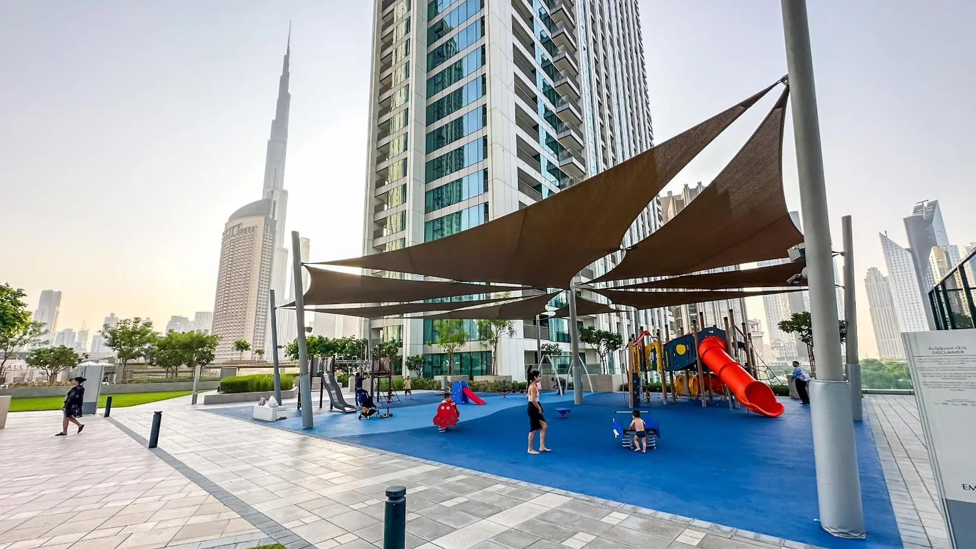 Apartment Arthouse Views - Burj Khalifa View & Dubai Mall Access